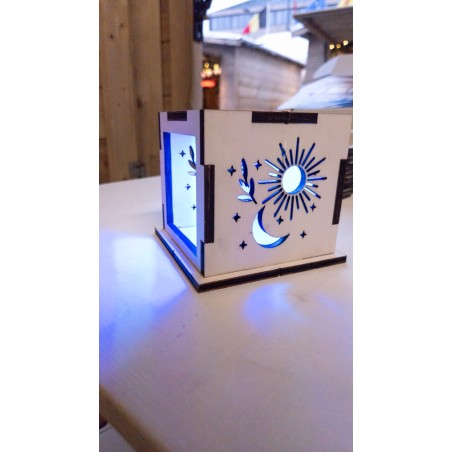 Kit Soleil Lune - lampe cube en bois à monter - dessin Soleil et Lune