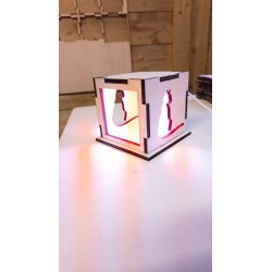 Kit Chat - lampe cube en bois à monter - dessin Chat